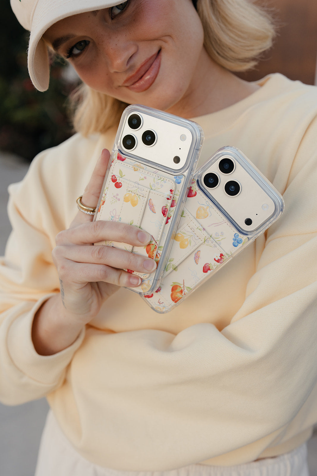LEATHER CC IPHONE CASE WHITE