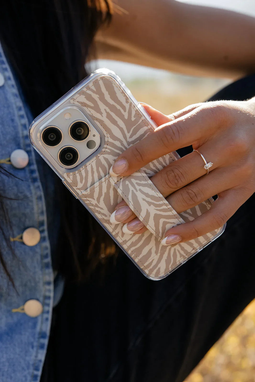 CLASSIC LEATHER MONOGRAM PHONE CASE CL IPHONE