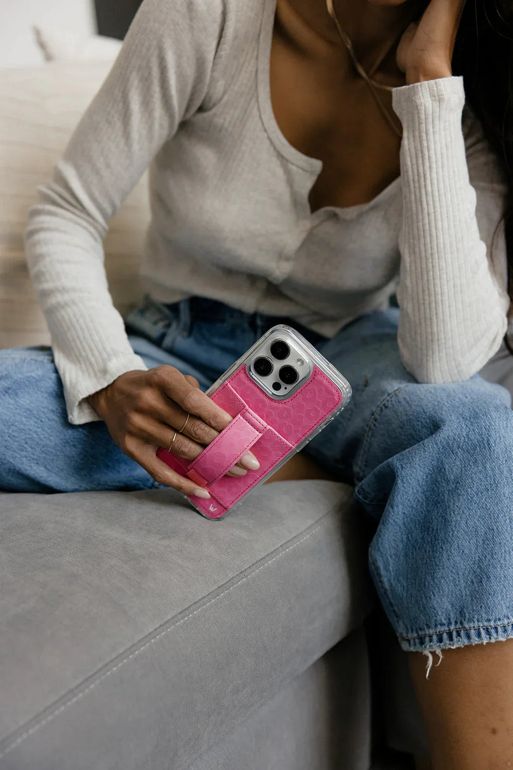 CLASSIC LEATHER CC IPHONE CASE WITH CARD HOLDER