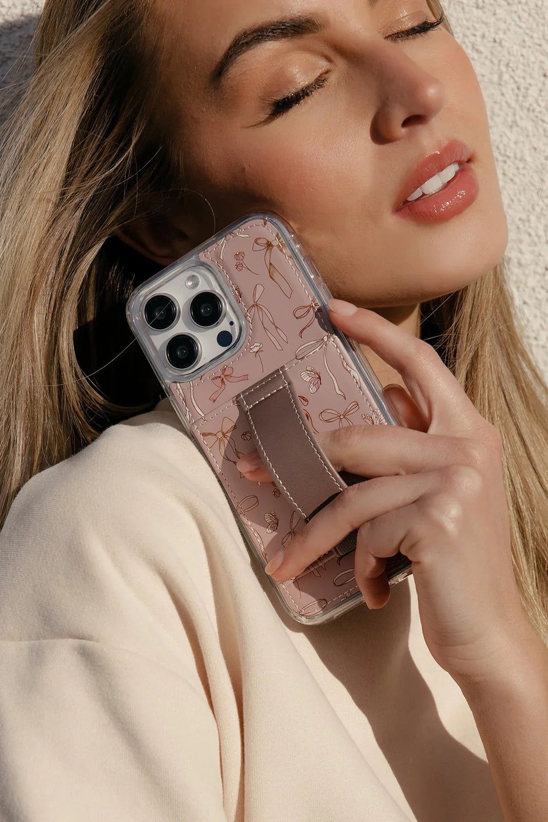 BLACK DOWN JACKET PR PHONE CASE