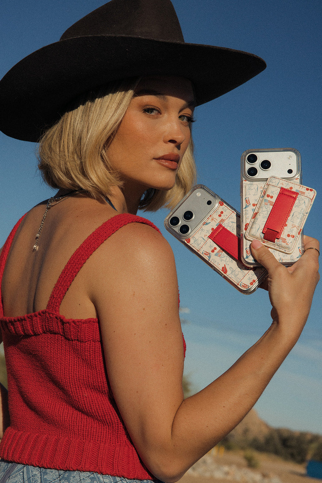 GG IPHONE CASE WITH WALLET AND CROSSBODY STRAP